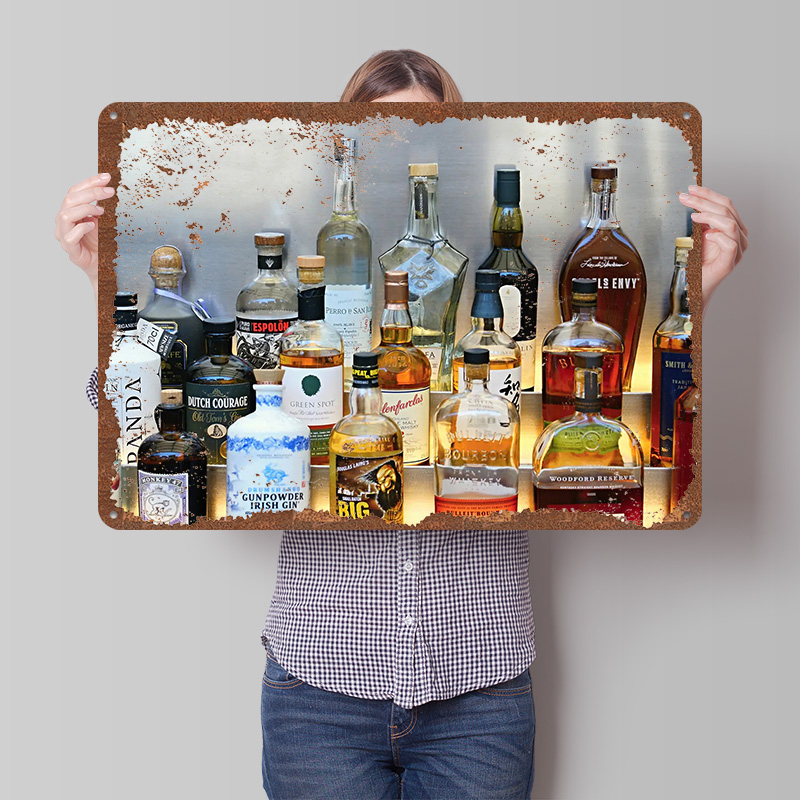 Vintage Collectible Liquor Bottles - مجموعة زجاجات الخمور ملصق مخصص جدار