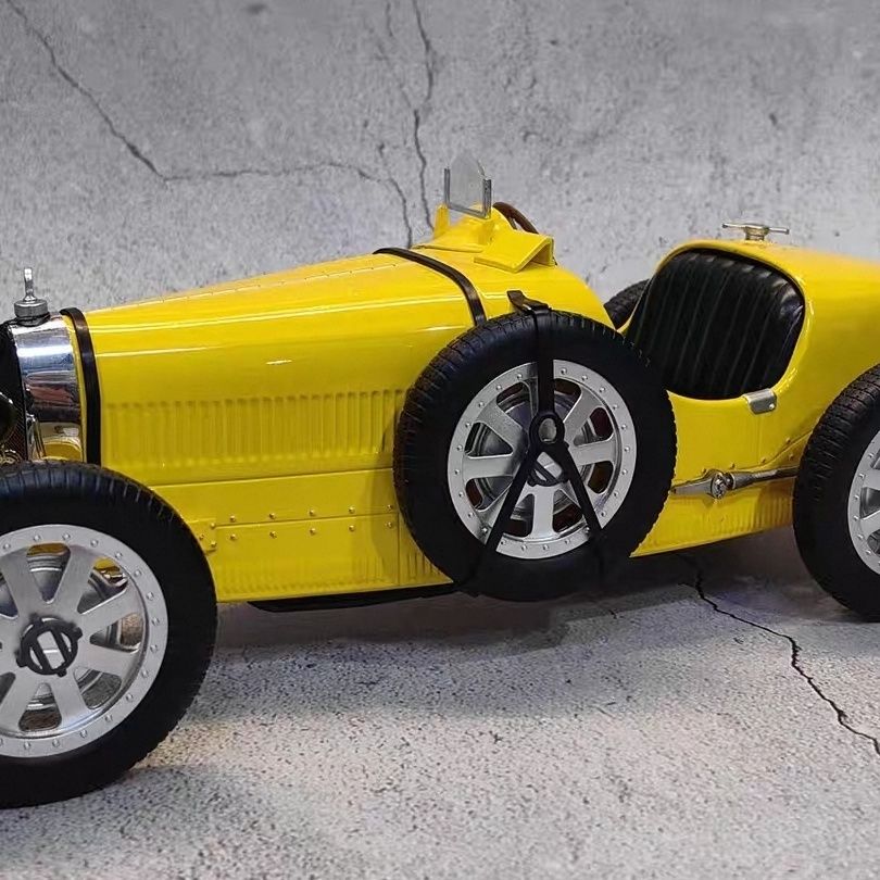نموذج سيارة بوجاتي T35 الكلاسي - مراجعة Vintage Collectibles Toys وسعره