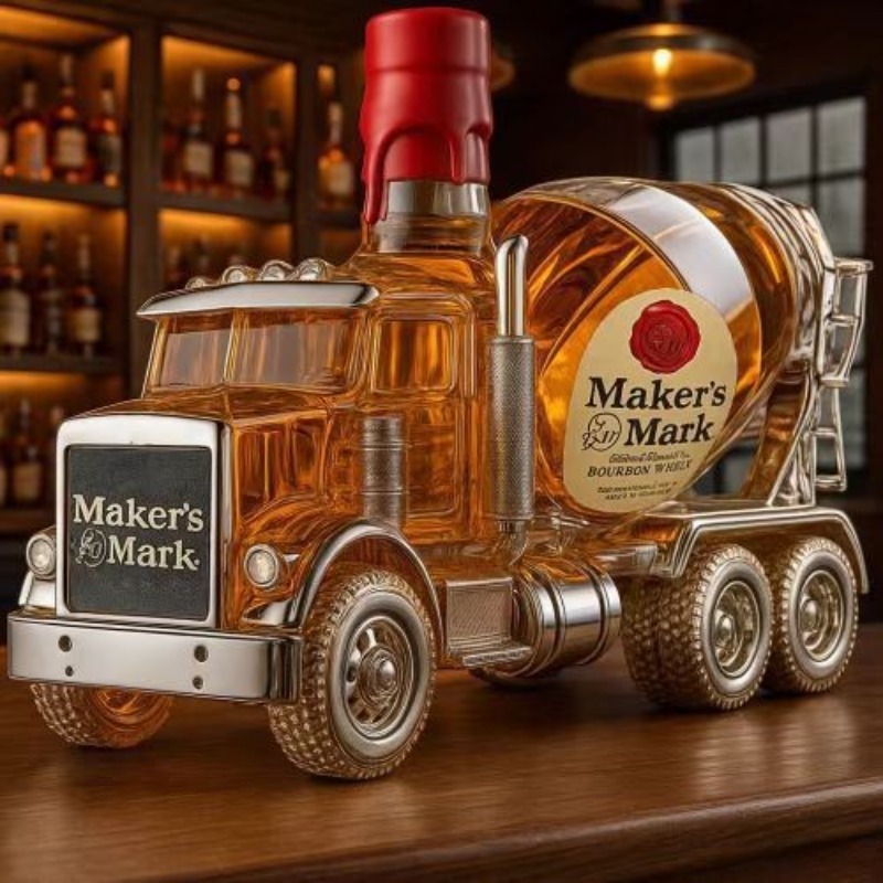 قارورة ويسكي زجاجية بتصميم شاح - مراجعة Vintage Collectible Liquor Bottles وسعره