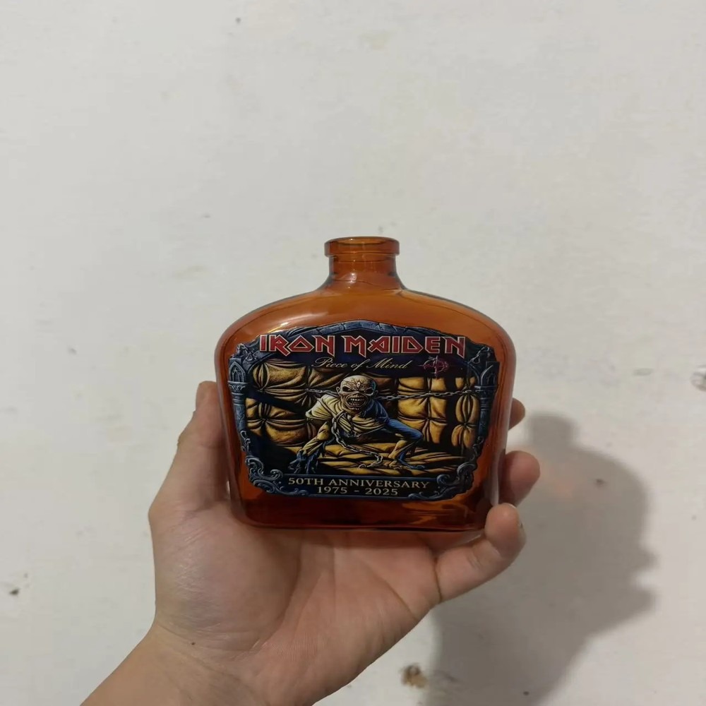 زجاجة مشروبات كحولية على شكل ت - مراجعة Vintage Collectible Liquor Bottles وسعره